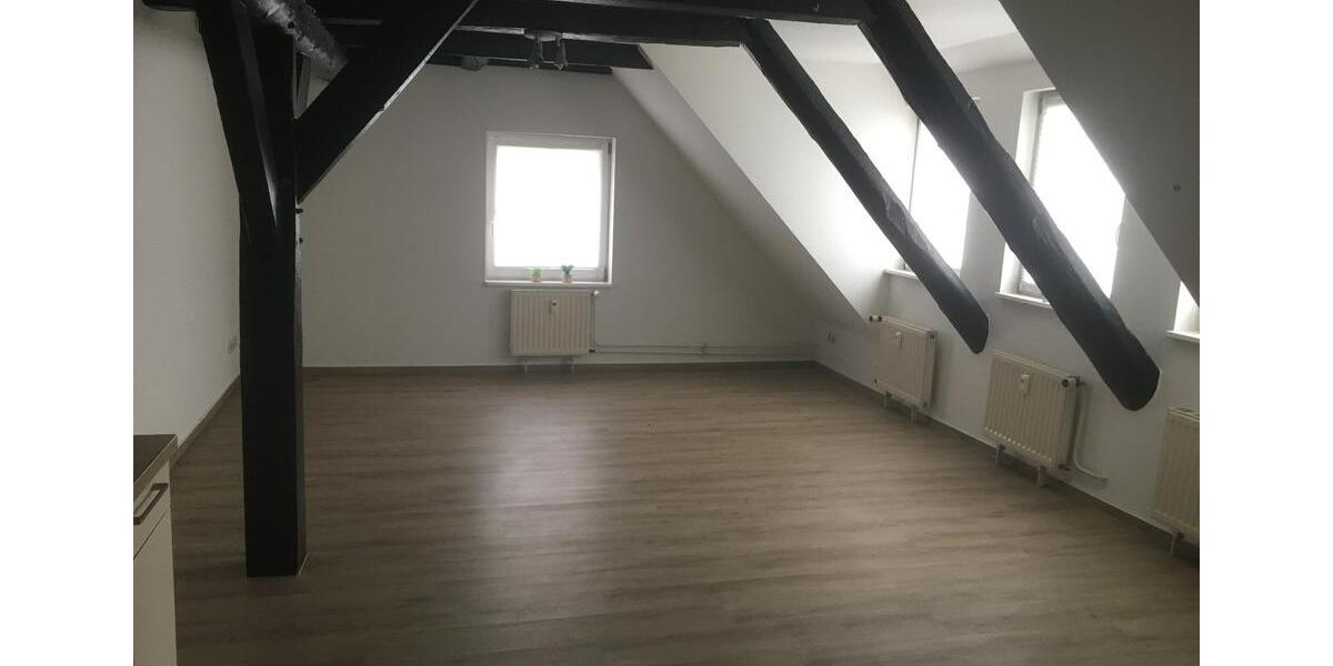 Dachgeschoßwohnung Bückeburg - 2 Zimmer, 49 m&sup2;, 490&euro; | Angebot:26457997