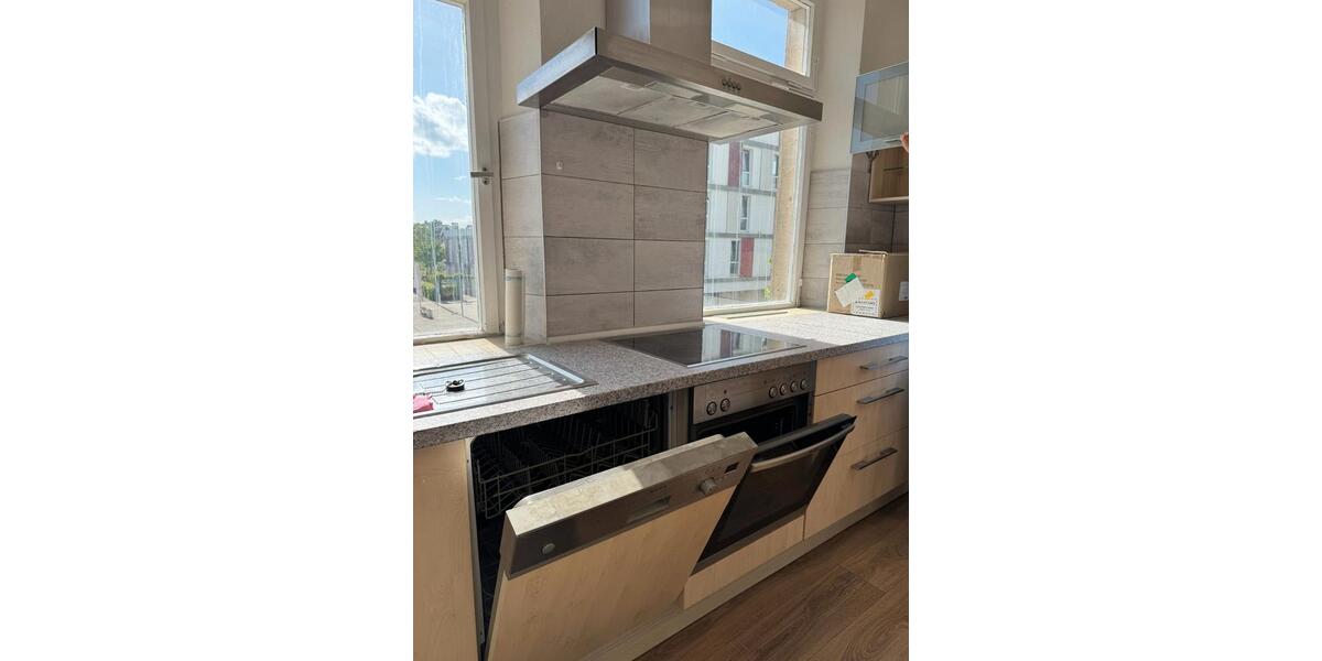 Wohnen auf Zeit Tübingen Derendingen - 5 Zimmer, 18 m&sup2;, 490&euro; | Angebot:25982143