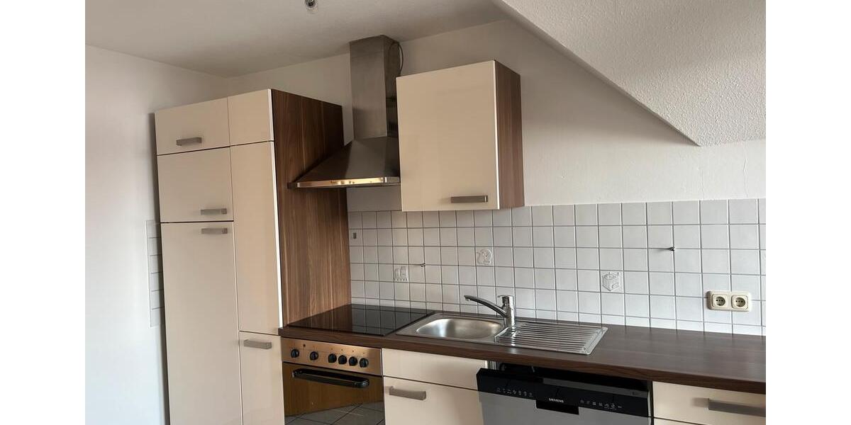 Dachgeschoßwohnung Gunzenhausen - 2 Zimmer, 64 m&sup2;, 725&euro; | Angebot:25992298