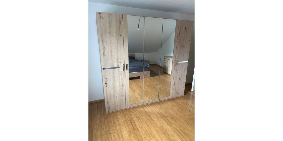 Etagenwohnung Saarbrücken Brebach-Fechingen - 3 Zimmer, 110 m&sup2;, 950&euro; | Angebot:26804260