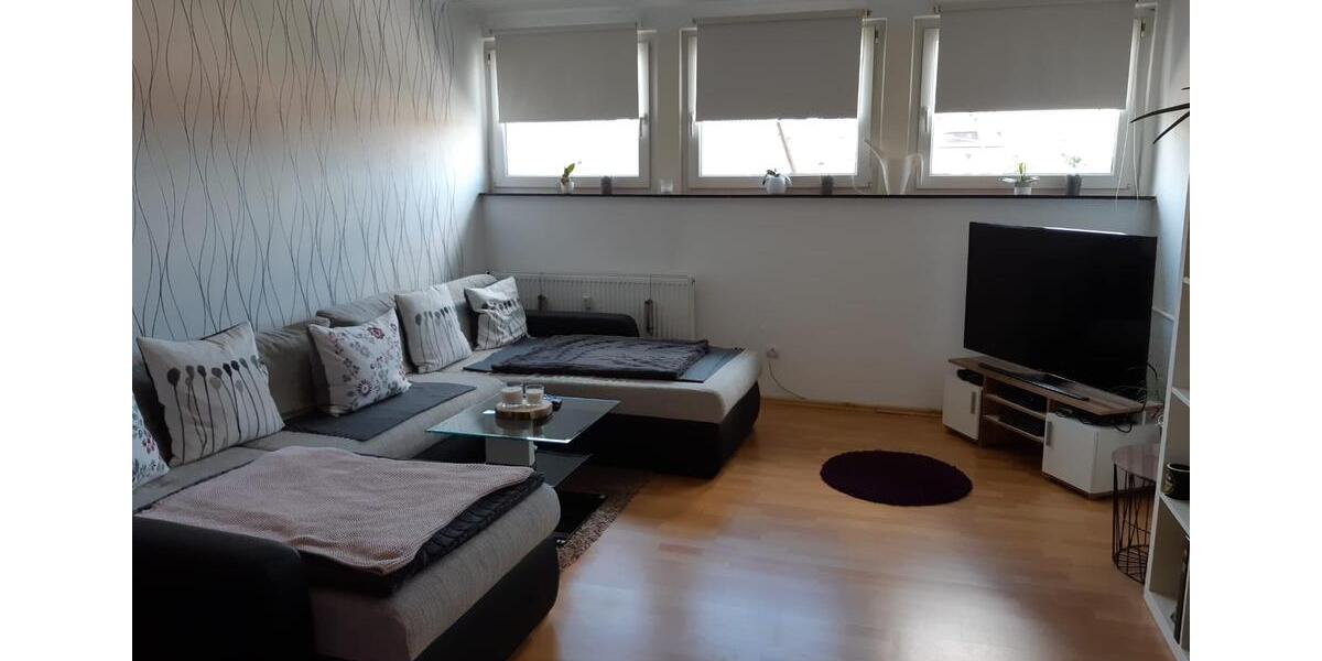 Dachgeschoßwohnung Lebach - 3.5 Zimmer, 100 m&sup2;, 600&euro; | Angebot:26013060
