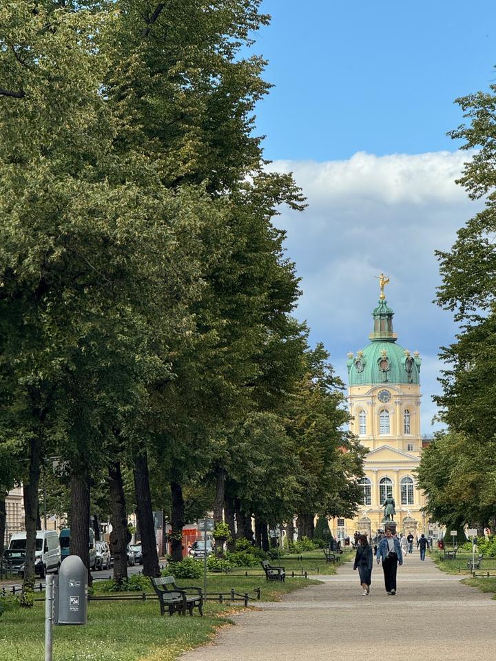 Moderne, möblierte 1-Zimmerwohnung Nähe Schloss Charlottenburg