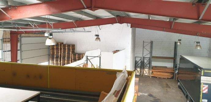 Gewerbeobjekt Höchberg - 3.045&euro; | Angebot:25668831