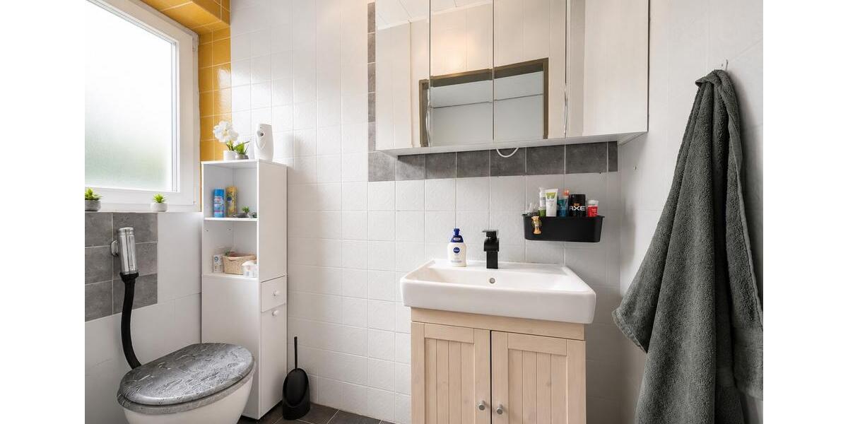 Einfamilienhaus Bedburg-Hau Hau - 5 Zimmer, 181 m&sup2;, 1.550&euro; | Angebot:26563636