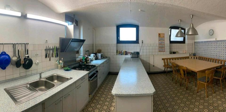 WG Zimmer mit Garten 1 zimmer