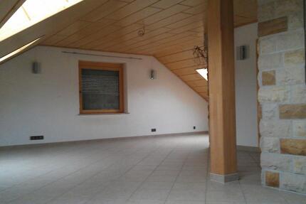 Wohnung Oberaurach - 2 Zimmer, 70 m&sup2;, 700&euro; | Angebot:25546030