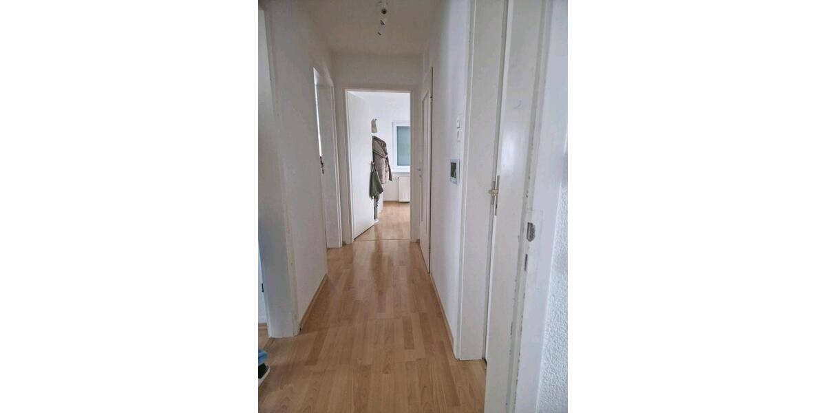 Etagenwohnung Walldürn - 3 Zimmer, 76 m&sup2;, 760&euro; | Angebot:24997034