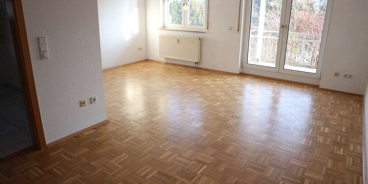Etagenwohnung Lichtenau Ottendorf - 3 Zimmer, 77 m&sup2;, 520&euro; | Angebot:19297238