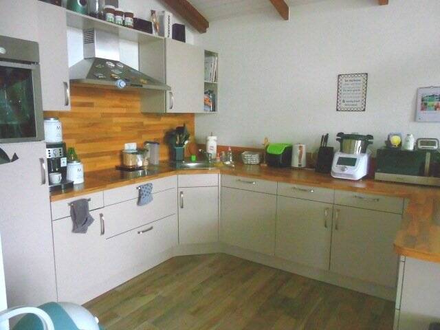 Etagenwohnung Münsterdorf - 3 Zimmer, 113 m&sup2;, 850&euro; | Angebot:26127616