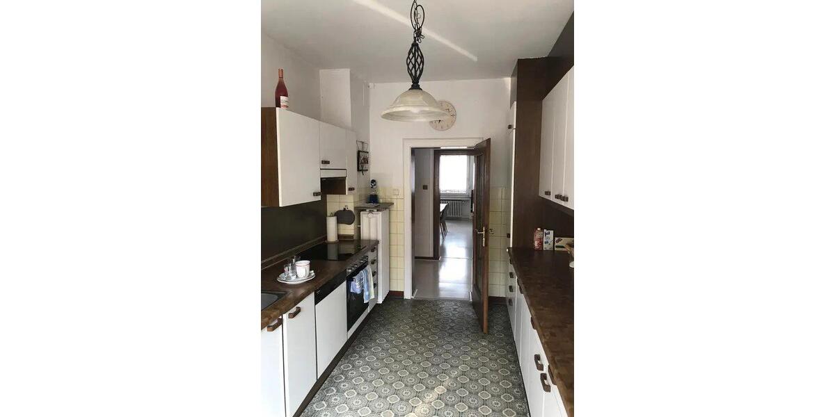 Etagenwohnung Hildesheim - 4 Zimmer, 130 m&sup2;, 950&euro; | Angebot:26299503