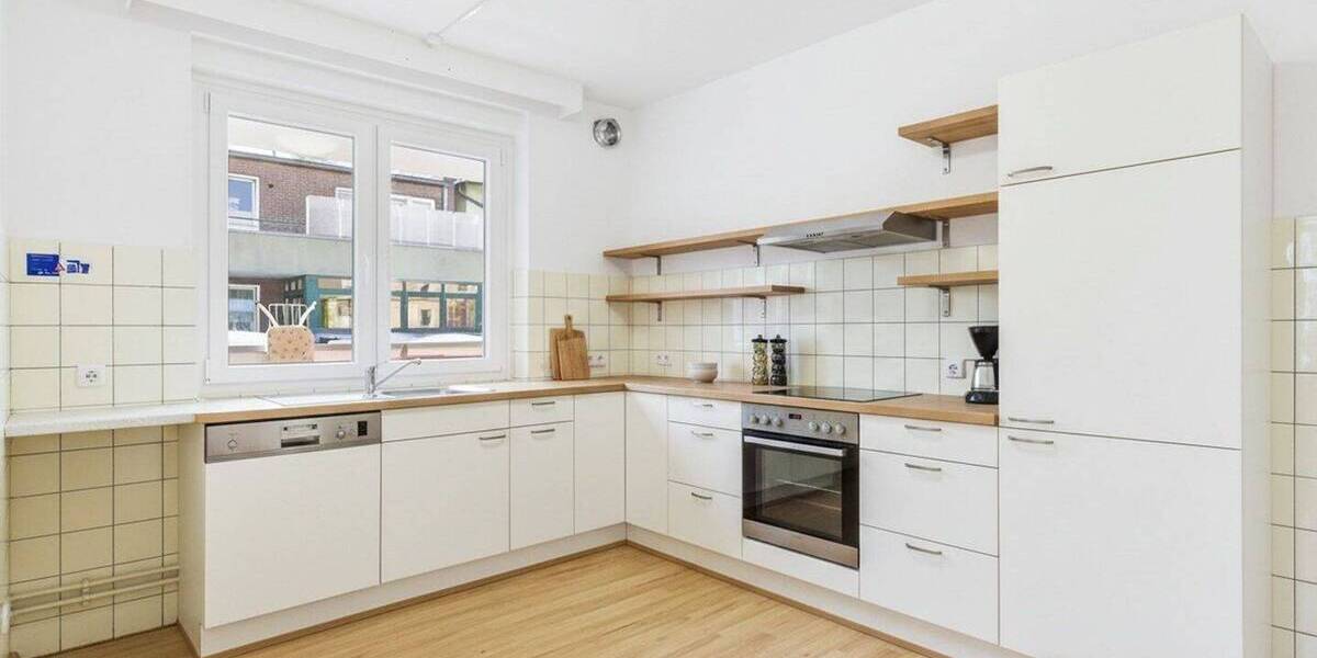 Etagenwohnung Cuxhaven - 3 Zimmer, 129 m&sup2;, 1.050&euro; | Angebot:26568993