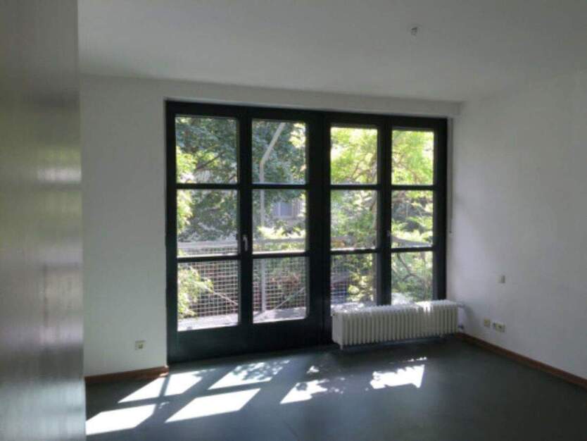 Erstbezug nach Renovierung - Stilvolle Doppelhaushälfte in Krailling 7 zimmer