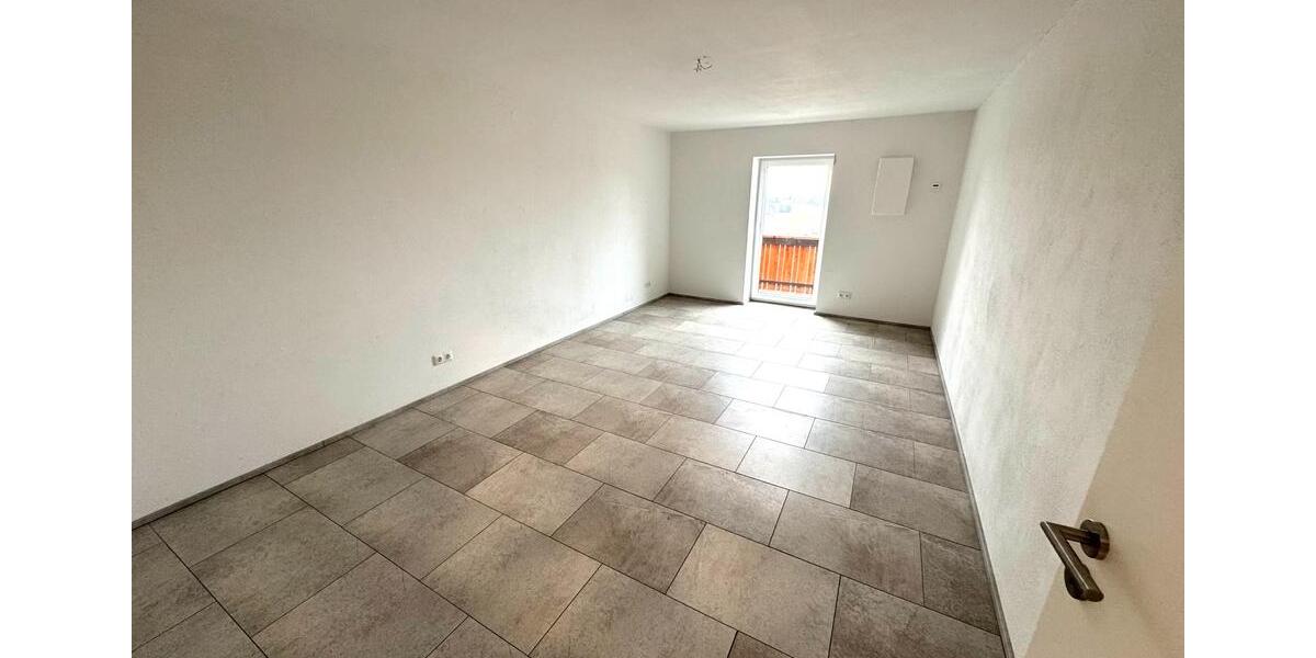 Etagenwohnung Anger - 3 Zimmer, 120 m&sup2;, 1.175&euro; | Angebot:25017938