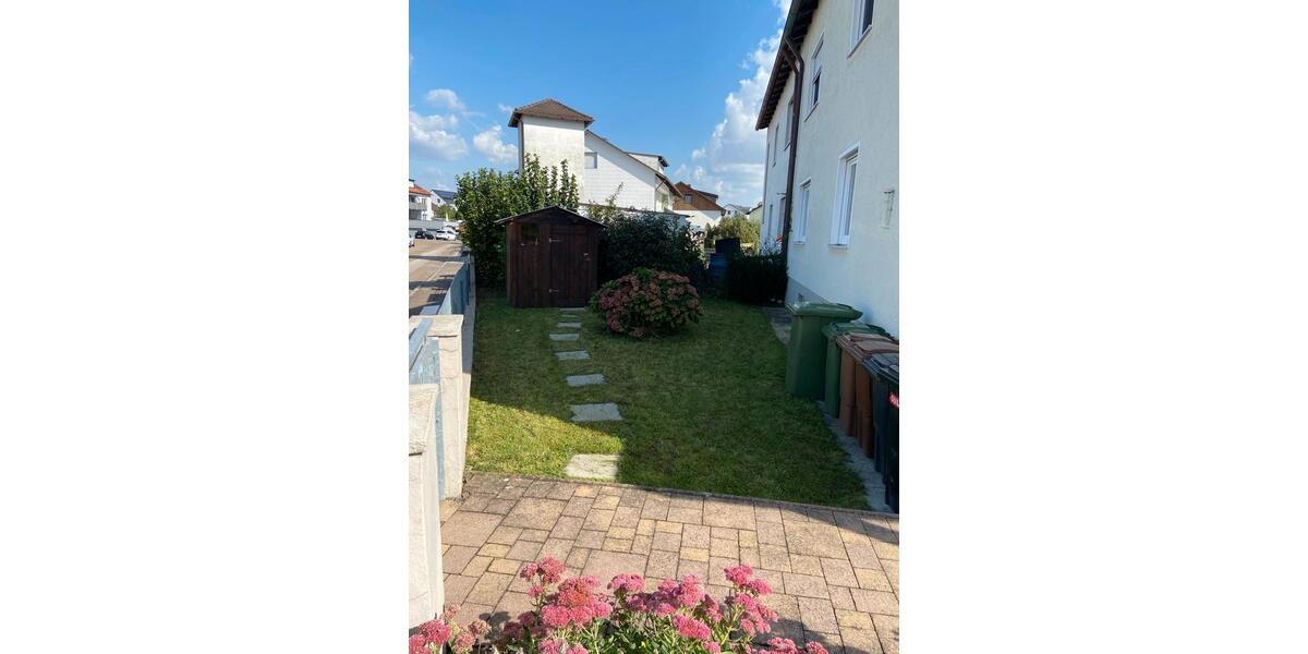 Etagenwohnung Kösching - 3 Zimmer, 80 m&sup2;, 1.090&euro; | Angebot:26546259