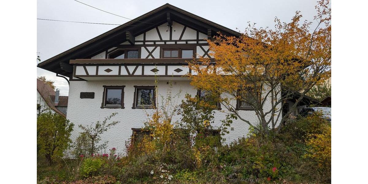 Erdgeschoßwohnung Loßburg - 5 Zimmer, 138 m&sup2;, 1.240&euro; | Angebot:26669726