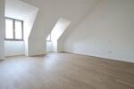 Dachgeschoßwohnung Ingolstadt - 2 Zimmer, 85 m&sup2;, 1.231&euro; | Angebot:24810953