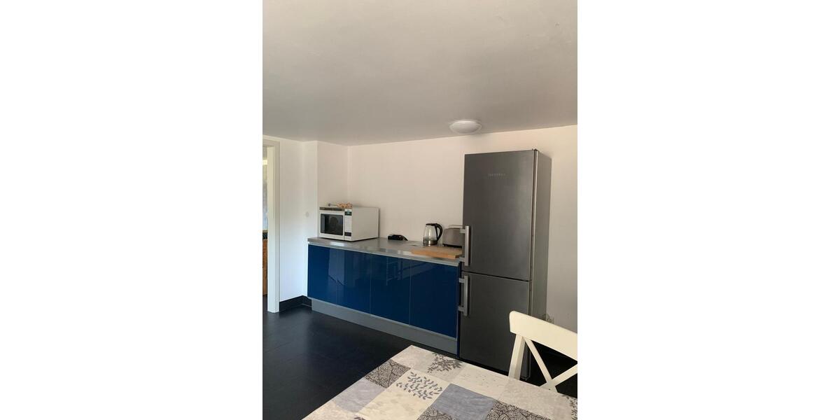 Wohnen auf Zeit Edemissen - 6 Zimmer, 15 m&sup2;, 30&euro; | Angebot:24216028