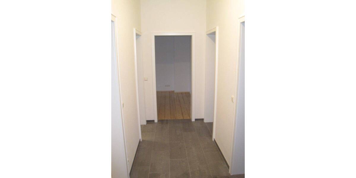 Etagenwohnung Baden-Baden Weststadt - 3 Zimmer, 75 m&sup2;, 900&euro; | Angebot:26906396