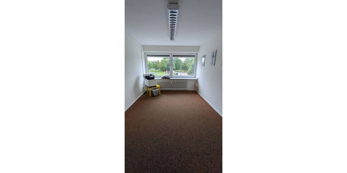 Gewerbeobjekt Schwarzenbek - 1 Zimmer, 305 m&sup2;, 2.595&euro; | Angebot:25778789