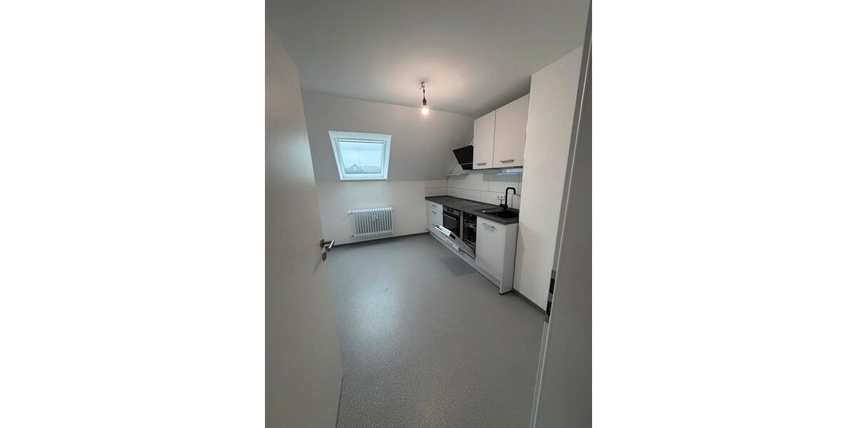 Dachgeschoßwohnung Negenborn - 3 Zimmer, 80 m&sup2;, 600&euro; | Angebot:24755674