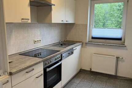 Wohnung Osterode am Harz - 2 Zimmer, 75 m&sup2;, 460&euro; | Angebot:27145191