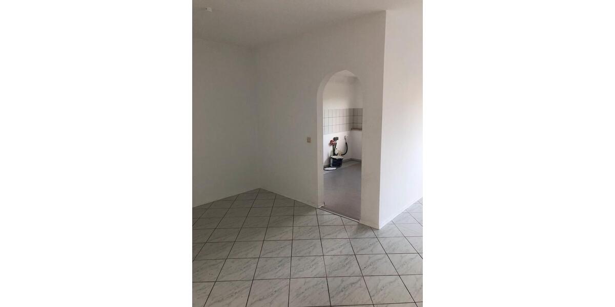 Dachgeschoßwohnung Tönisvorst - 3 Zimmer, 1.400&euro; | Angebot:23202575