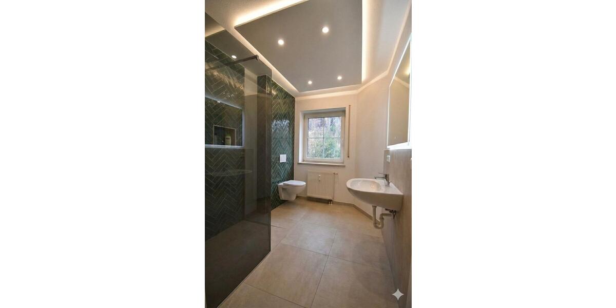 Etagenwohnung Suhl Aue 1 - 2 Zimmer, 61 m&sup2;, 520&euro; | Angebot:26561390