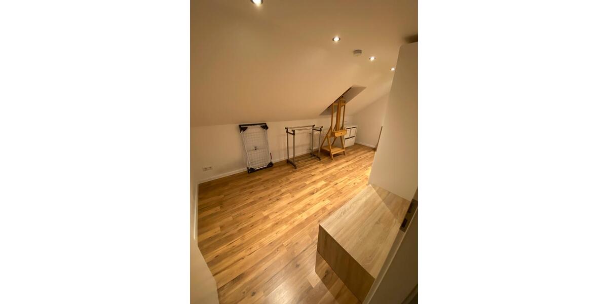 Dachgeschoßwohnung Bühl - 3 Zimmer, 86 m&sup2;, 790&euro; | Angebot:24489514