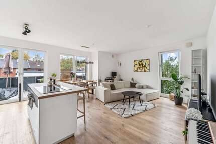Wohnung zum Mieten in Düsseldorf 1.350 € 90 m² 3 zimmer