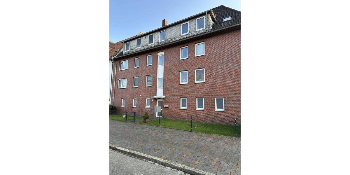 Renovierte 2-ZKB mit Balkon - Neues modernes Bad & gepflegte Küche in ruhigem Wohnhaus 2 zimmer