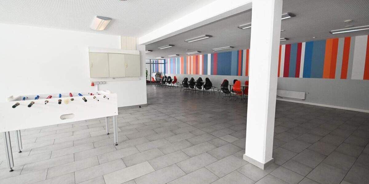 Gewerbeobjekt Berg bei Neumarkt in der Oberpfalz / Meilenhofen Berg - 9.900&euro; | Angebot:25769019