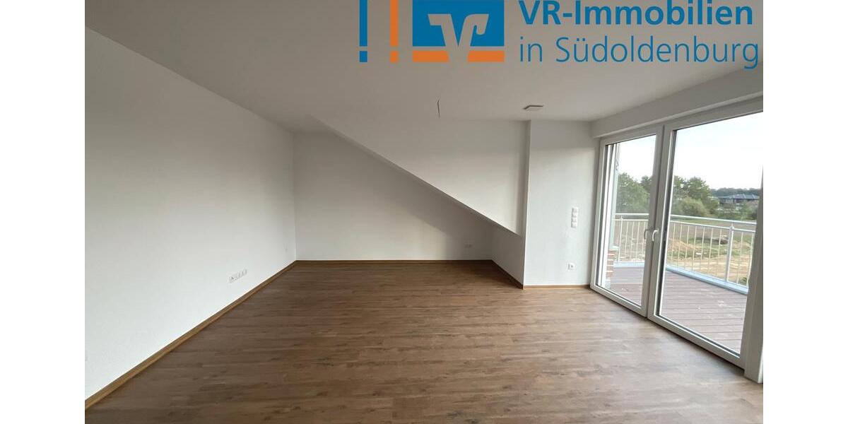 Dachgeschoßwohnung Cloppenburg - 2 Zimmer, 82 m&sup2;, 820&euro; | Angebot:23004689
