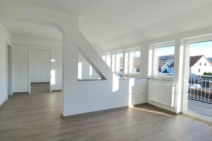 Wohnung Aue-Bad Schlema Bad Schlema - 4 Zimmer, 112 m&sup2;, 1.010&euro; | Angebot:24612702