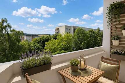 Wohnung Reichenbach Obermylau - 3 Zimmer, 54 m&sup2;, 250&euro; | Angebot:27014241
