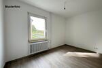 sanierte, großzügige 2-Zimmer-Wohnung in Innenstadtnähe zimmer
