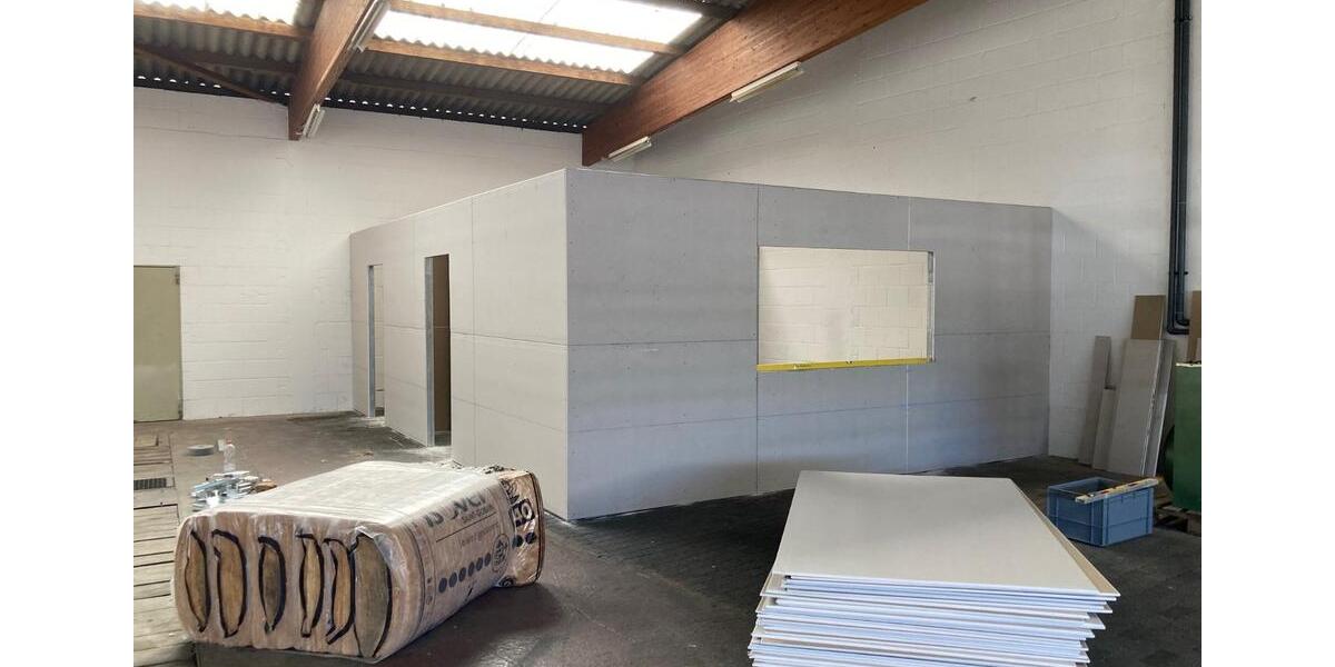 Vielseitige Lagerhalle (270 m²) mit Büro & Außengelände zimmer