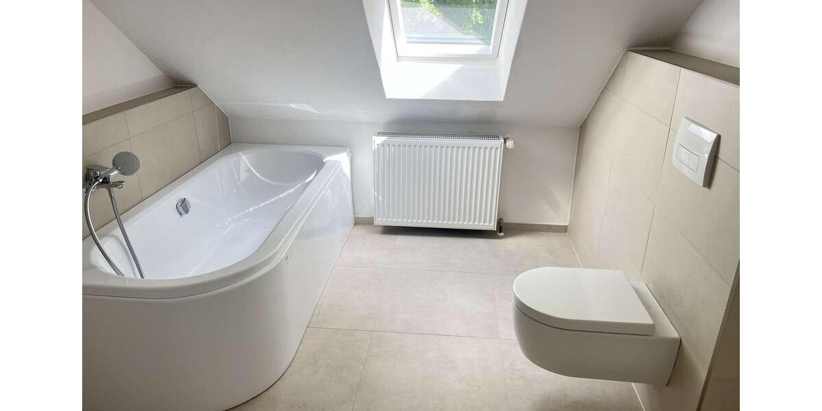 Dachgeschoßwohnung Uetze - 4 Zimmer, 78 m&sup2;, 780&euro; | Angebot:24763993