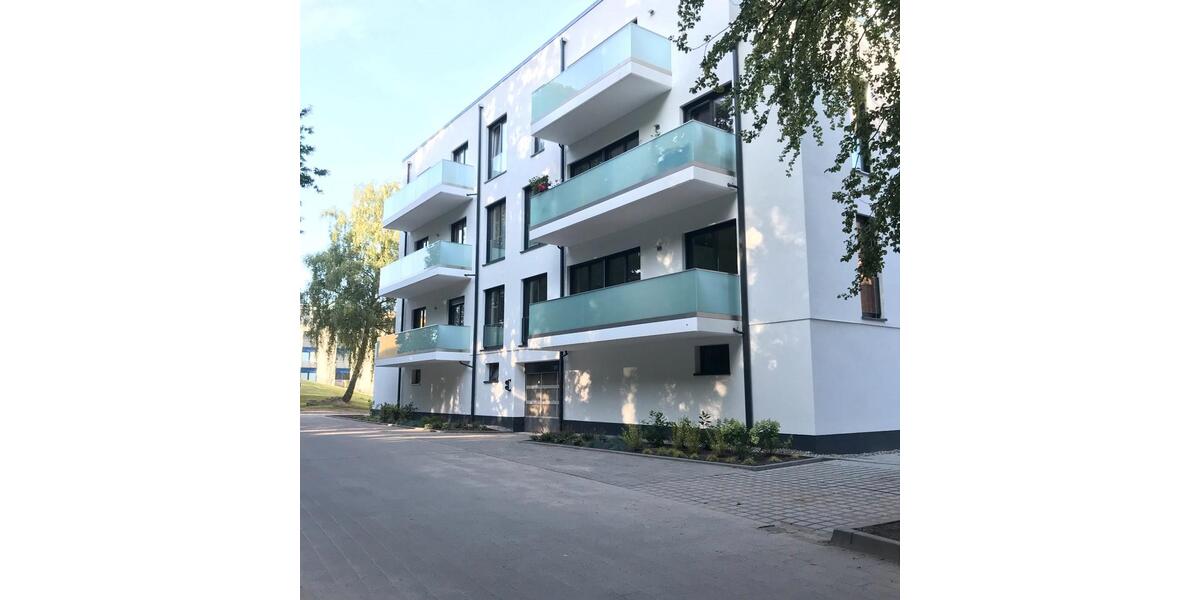 Etagenwohnung Rostock Hansaviertel - 3 Zimmer, 105 m&sup2;, 1.520&euro; | Angebot:26001825