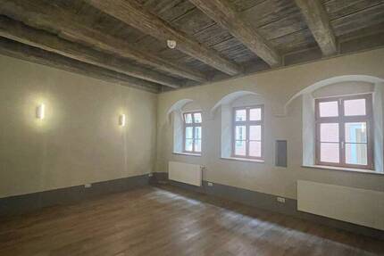 Gewerbeobjekt Meißen - 3 Zimmer, 60 m&sup2;, 420&euro; | Angebot:25801006