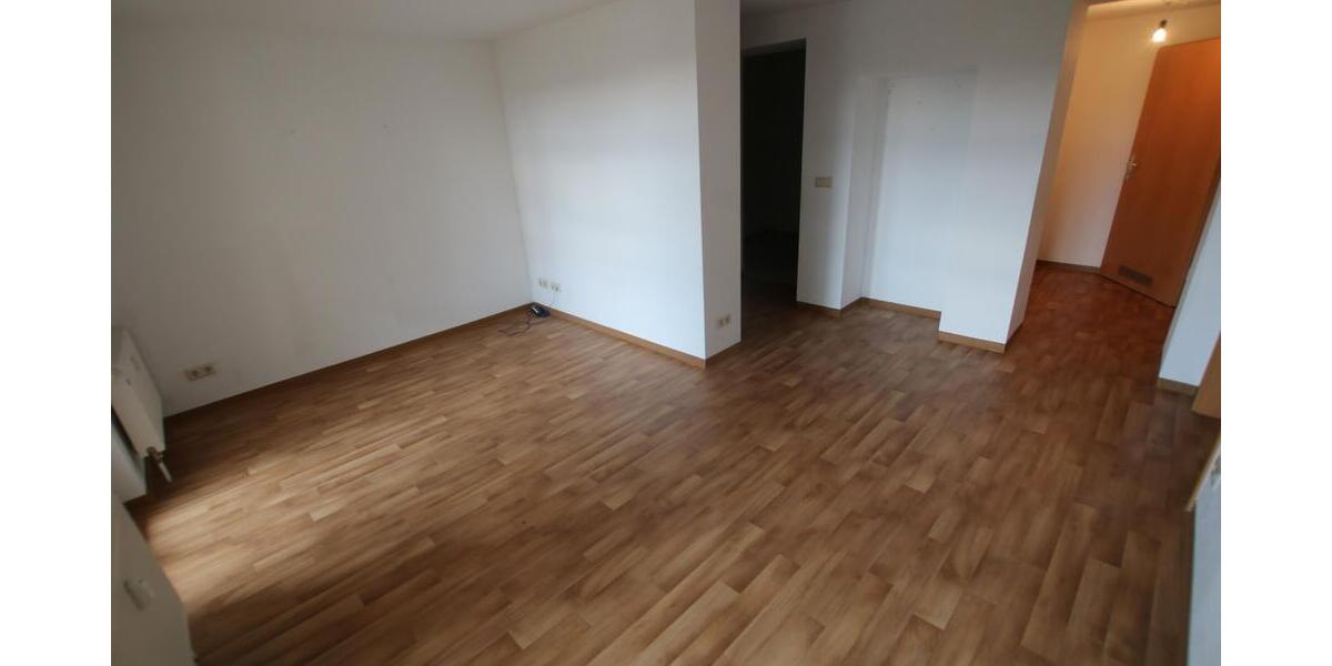 Mit Balkon und Lift! Zentral gelegene 2-Zimmer-Wohnung in Gera - Etagenwohnung Gera Ostviertel | Angebot:27156231