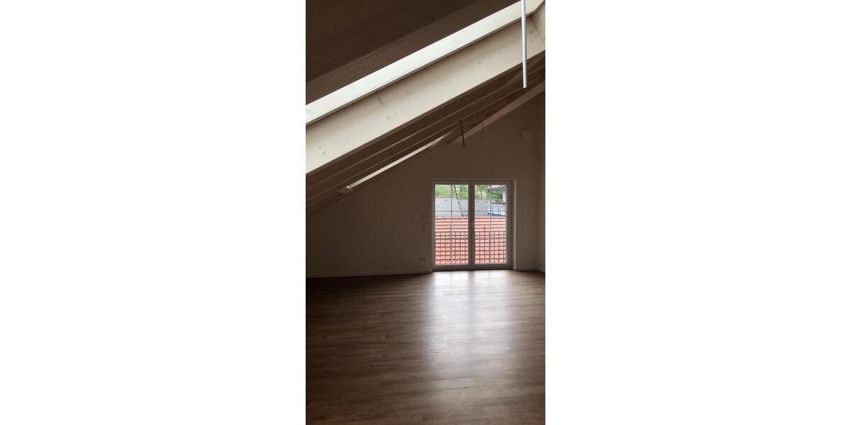 Dachgeschoßwohnung Bernbeuren - 2 Zimmer, 79 m&sup2;, 880&euro; | Angebot:26439415