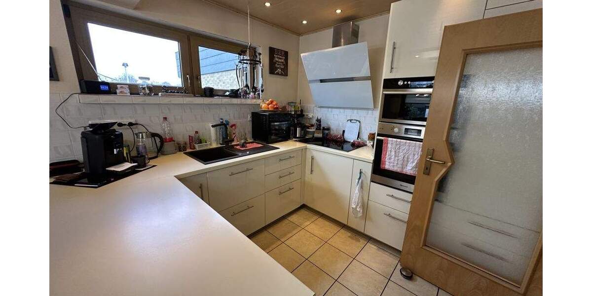 Einfamilienhaus Neuwied - 4 Zimmer, 140 m&sup2;, 1.200&euro; | Angebot:24855814