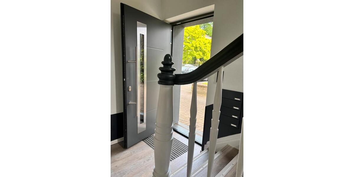 Erdgeschoßwohnung Solingen Wald - 2 Zimmer, 61 m&sup2;, 775&euro; | Angebot:26606862