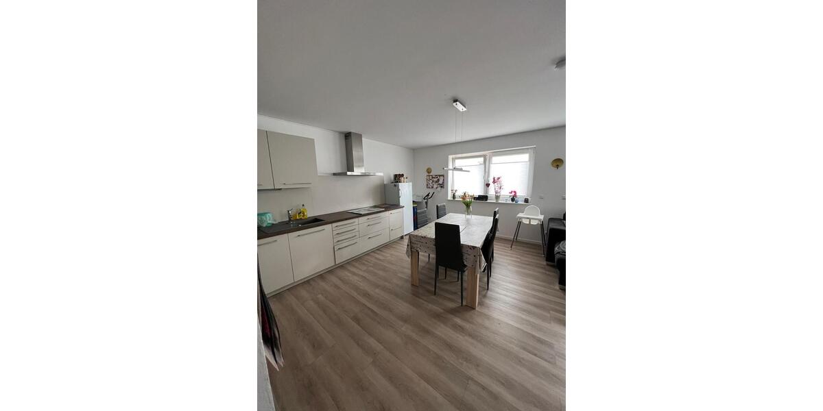 Erdgeschoßwohnung Haßloch - 2 Zimmer, 72 m&sup2;, 1.000&euro; | Angebot:24659066