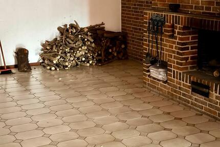 große Wohnung mit Kamin Studio zu vermieten‼️ zimmer