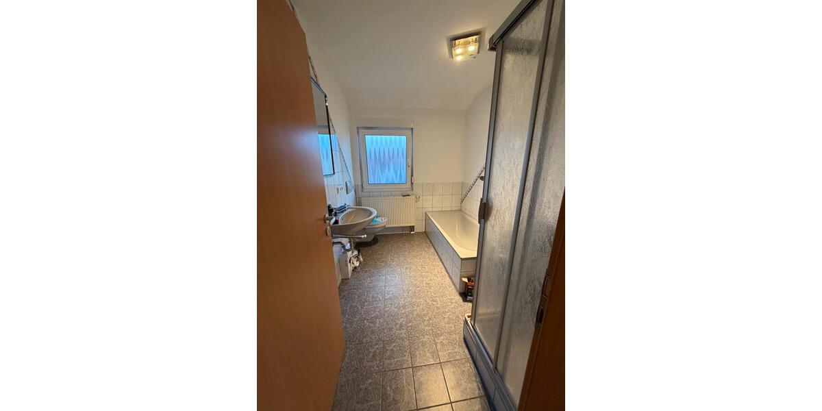 Dachgeschoßwohnung Windsbach - 2 Zimmer, 53 m&sup2;, 590&euro; | Angebot:25875130