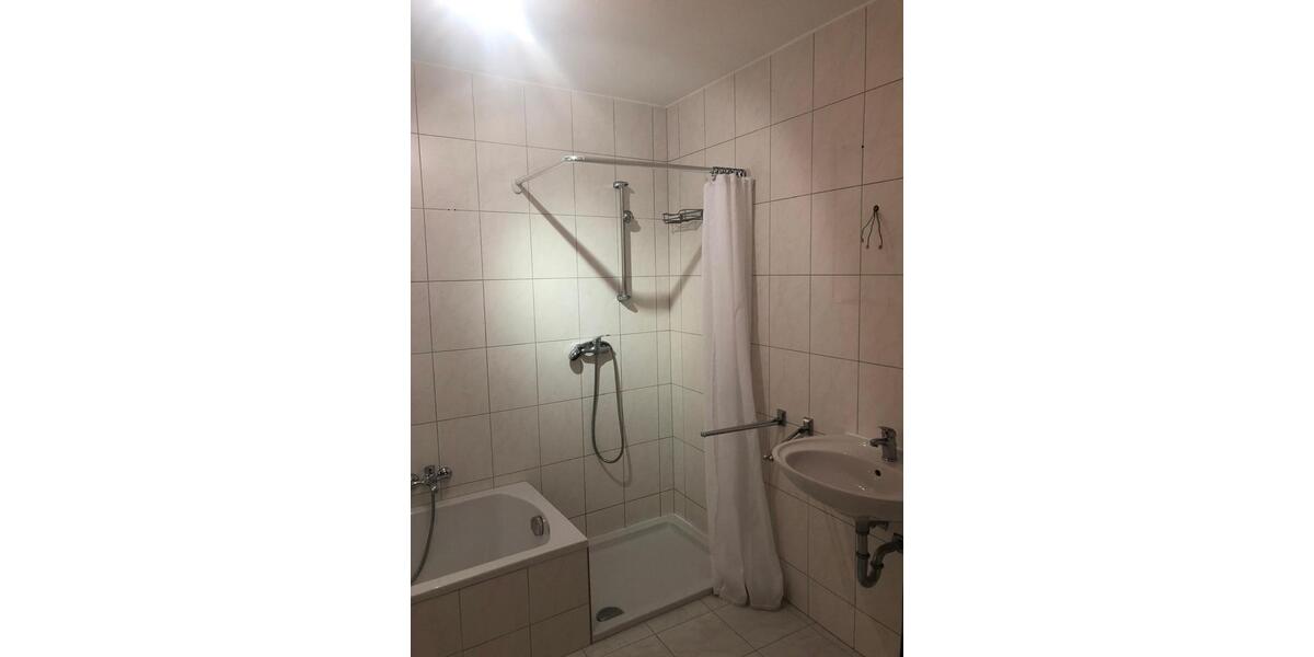 Erdgeschoßwohnung Bad Kreuznach Bad Münster am Stein-Ebernburg - 2.5 Zimmer, 63 m&sup2;, 710&euro; | Angebot:24489268