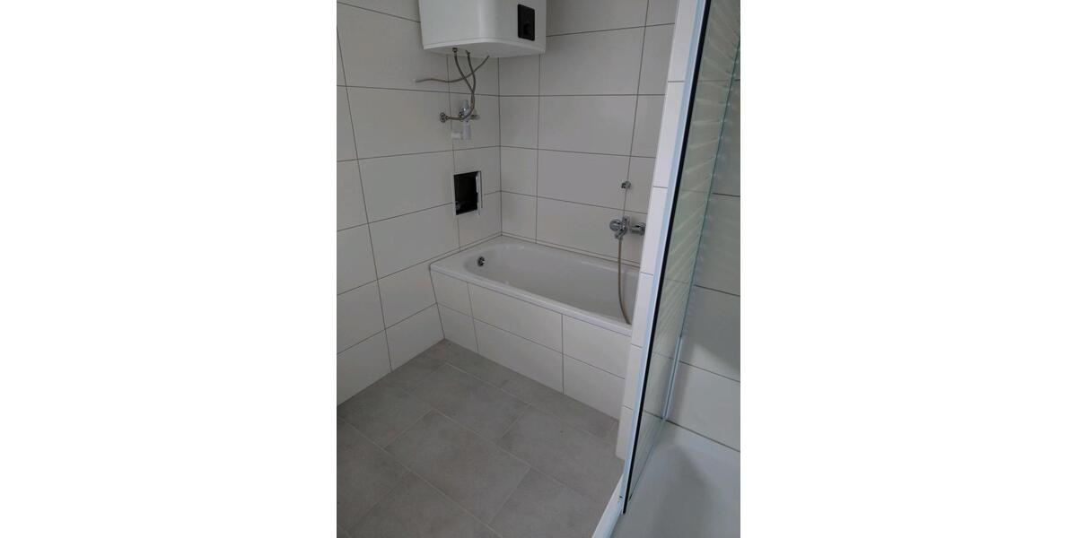 Etagenwohnung Köthen (Anhalt) - 3 Zimmer, 68 m&sup2;, 560&euro; | Angebot:26195835