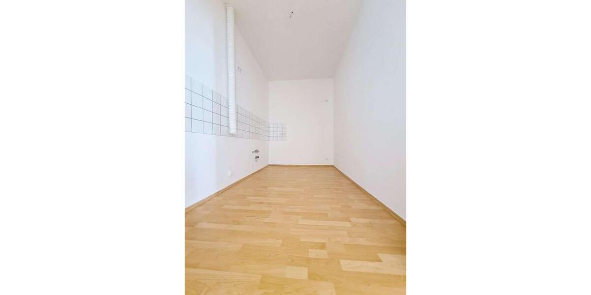 Etagenwohnung Köthen (Anhalt) - 3 Zimmer, 84 m&sup2;, 595&euro; | Angebot:25977962