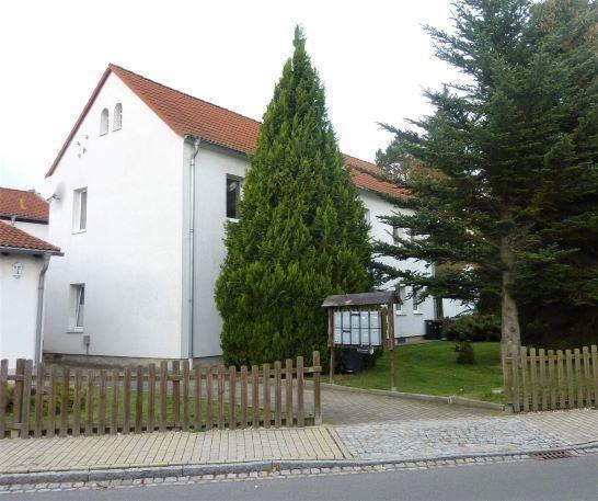 Erdgeschoßwohnung Pegau - 2 Zimmer, 57 m&sup2;, 272&euro; | Angebot:25176547